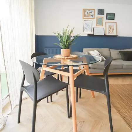 Appartement T2 Prestance Proche Parking *